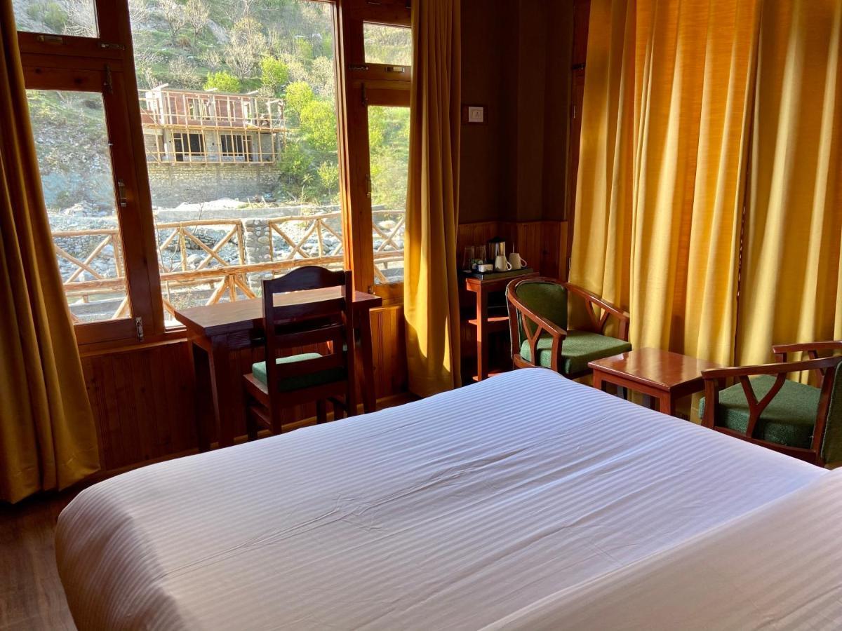 Shivadya Tirthan - Tirthan Valley Banjar Exterior photo