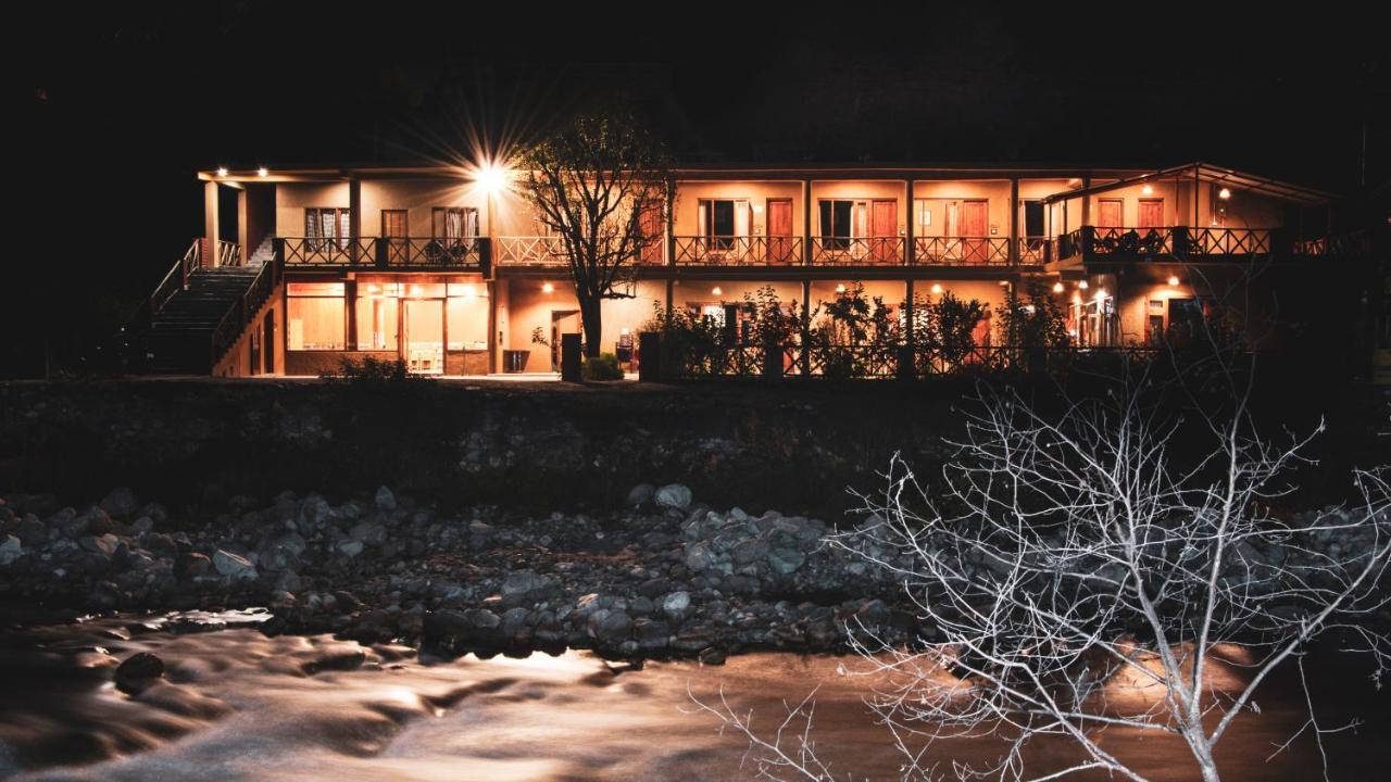 Shivadya Tirthan - Tirthan Valley Banjar Exterior photo