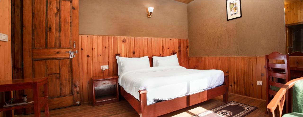 Shivadya Tirthan - Tirthan Valley Banjar Exterior photo