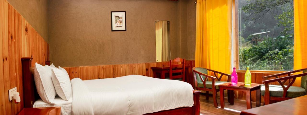 Shivadya Tirthan - Tirthan Valley Banjar Exterior photo
